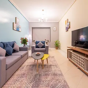 Apartamento Trinity Homes - Sheikh Zayed Road Near To Financial Center Metro Station, Dubái